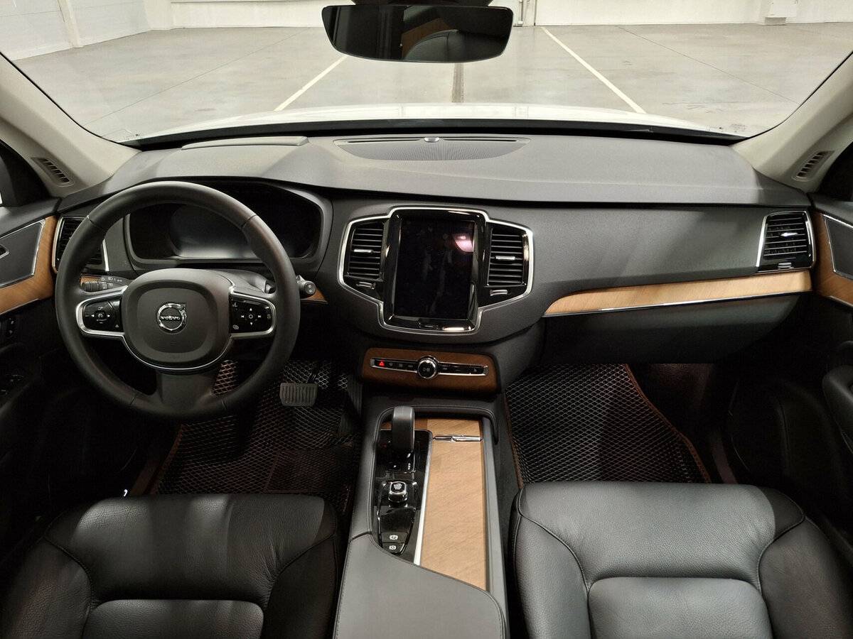 Купить Volvo XC90 II Рестайлинг 1, 2023, 9 834 км, фото №14