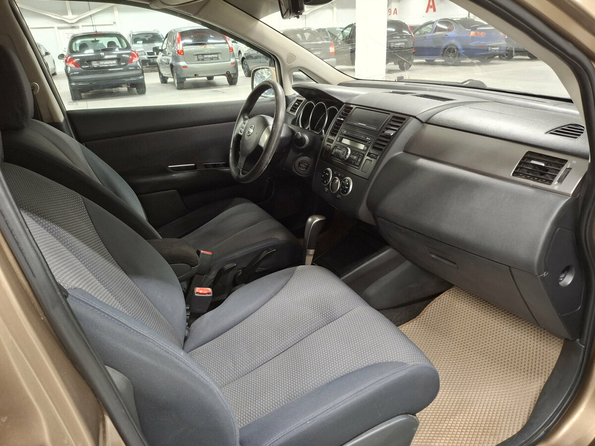 Купить Nissan Tiida I, 2008, 266 992 км, фото №11
