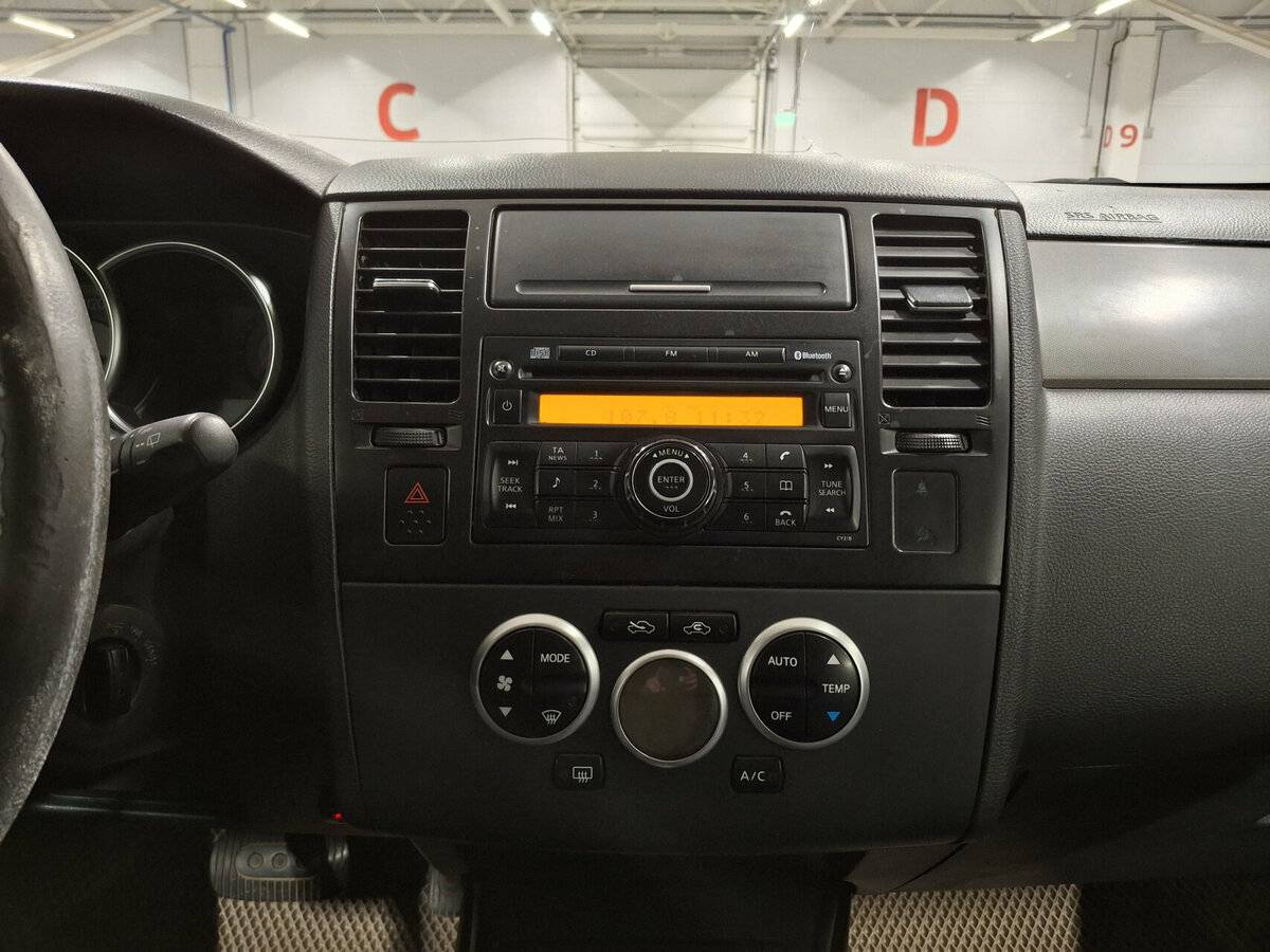 Купить Nissan Tiida I, 2008, 266 992 км, фото №15