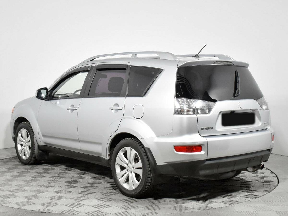 Купить Mitsubishi Outlander II Рестайлинг, 2010, 192 958 км, фото №6