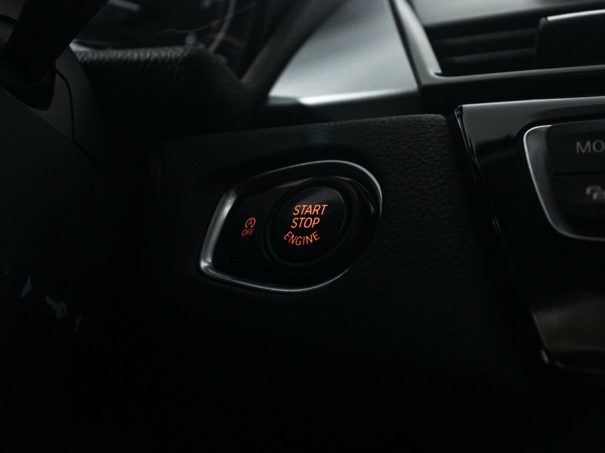 Купить BMW 2 серии Gran Tourer Gran Tourer 216d F46, 2015, 166 288 км, фото №15