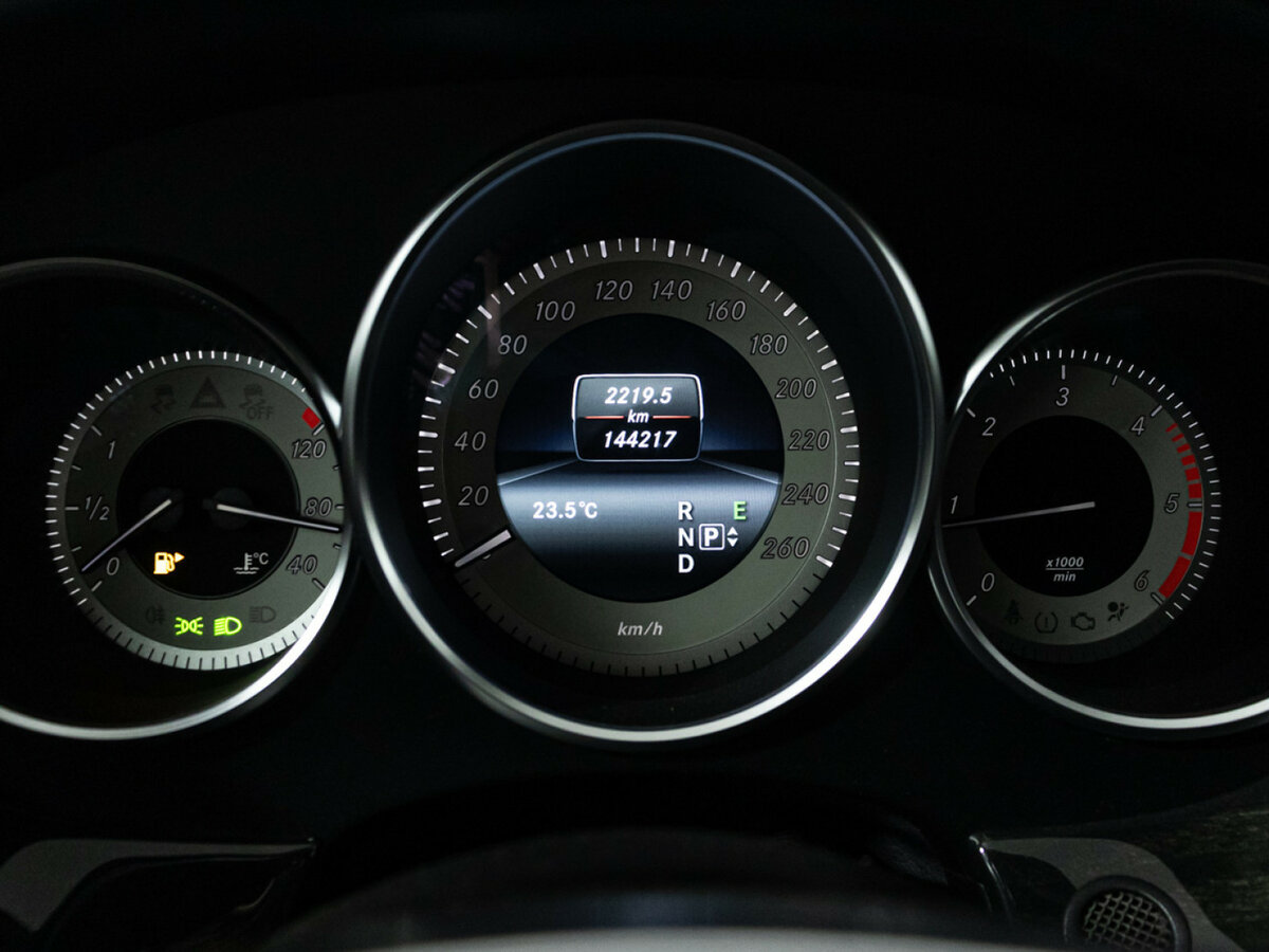 Купить Mercedes-Benz CLS 250 BlueTEC II (C218) Рестайлинг, 2015, 144 000 км, фото №12