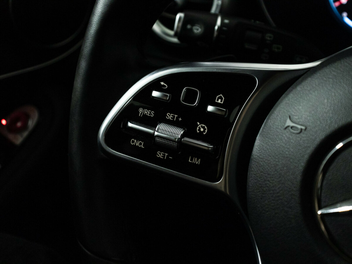 Купить Mercedes-Benz GLC 300 I (X253) Рестайлинг, 2021, 26 043 км, фото №17