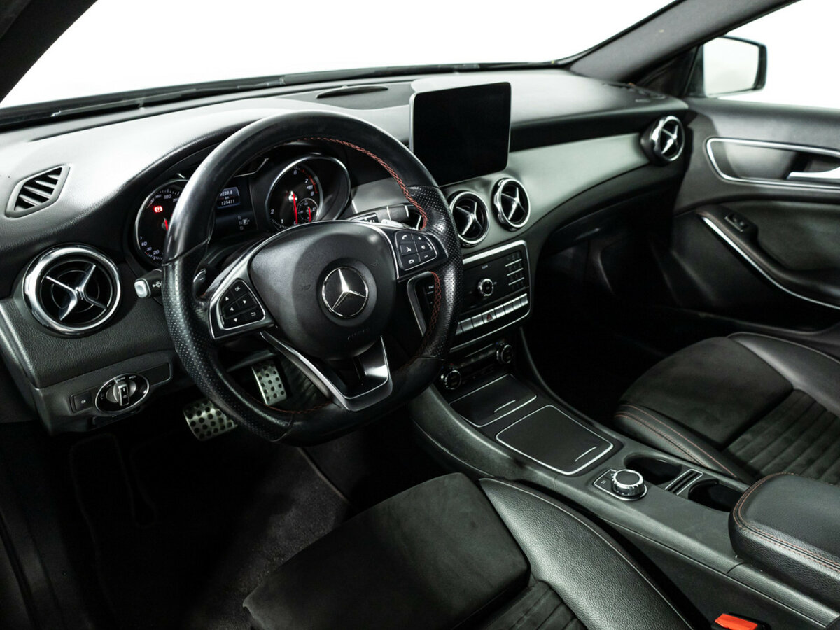 Купить Mercedes-Benz GLA 250 I (X156) Рестайлинг, 2019, 125 406 км, фото №11