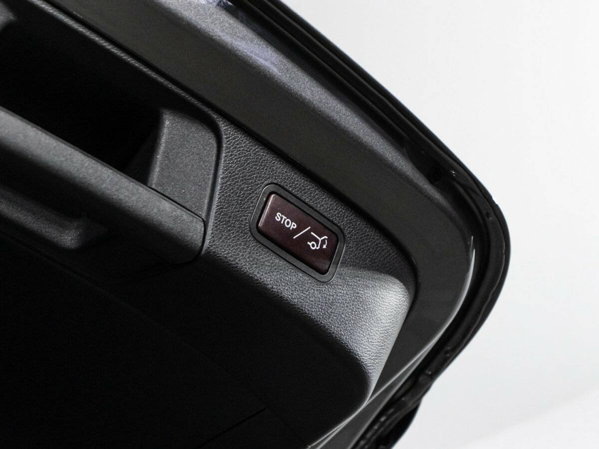 Купить Mercedes-Benz GLA 250 I (X156) Рестайлинг, 2019, 125 406 км, фото №19