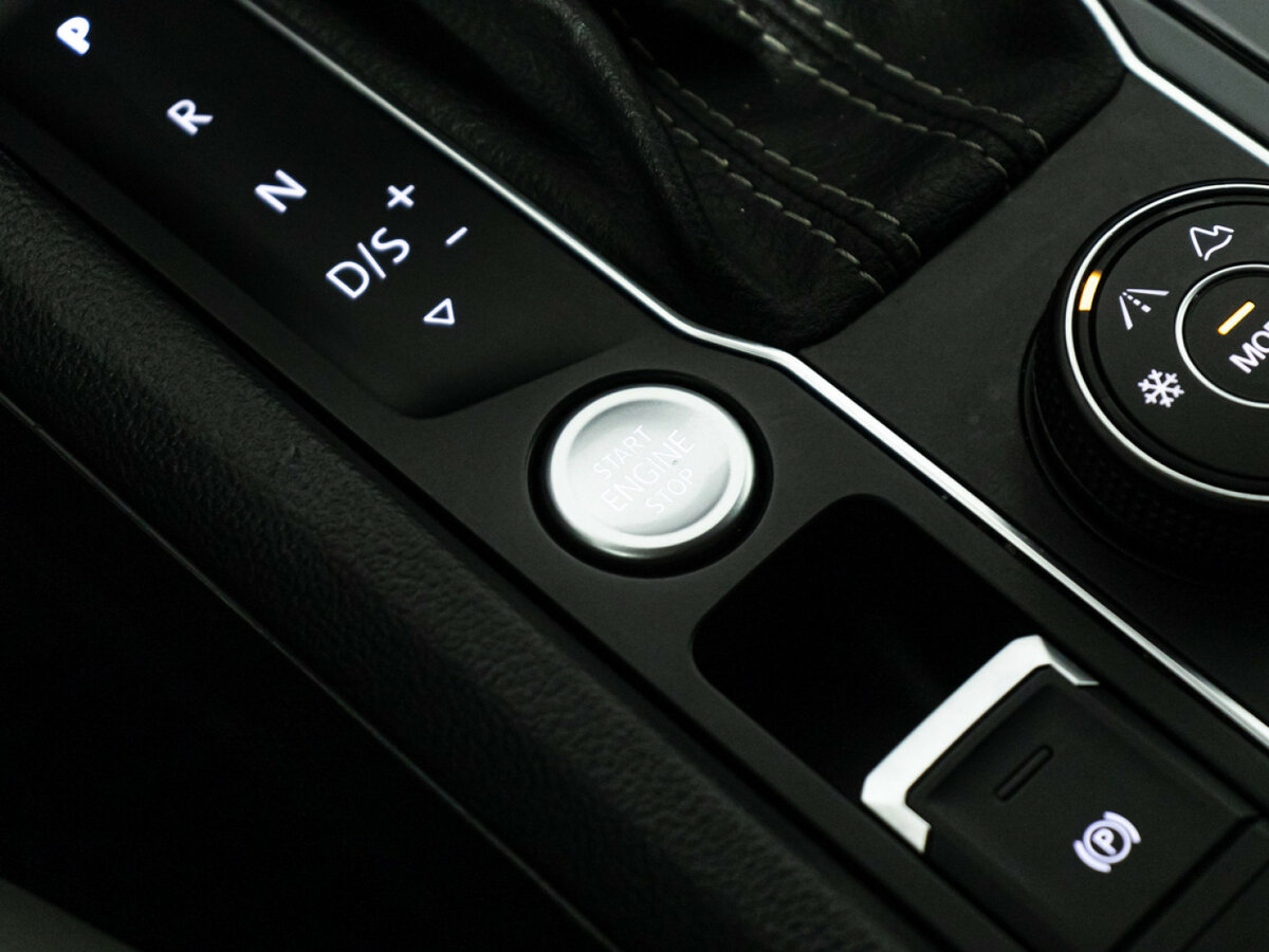 Купить Volkswagen Teramont I Рестайлинг, 2021, 135 757 км, фото №17