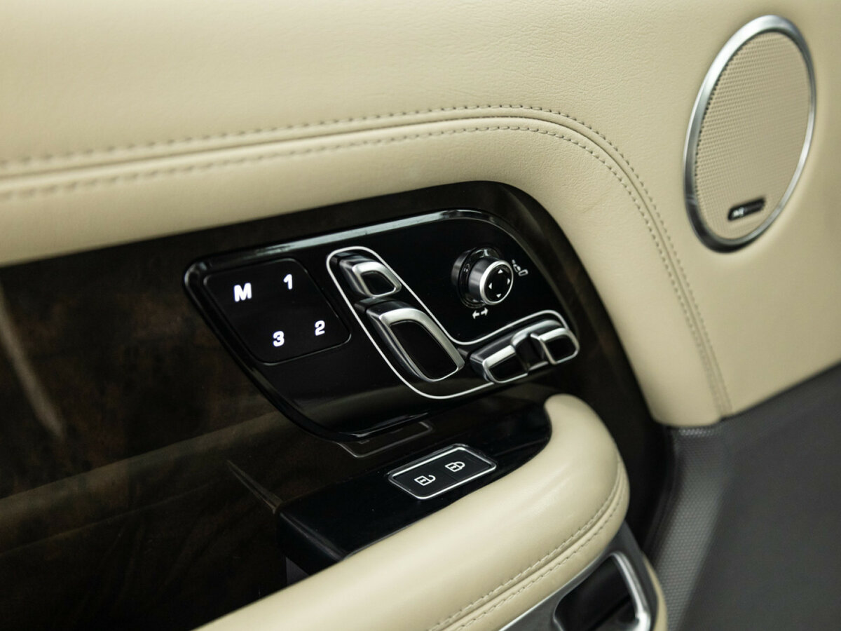 Купить Land Rover Range Rover IV Рестайлинг, 2021, 77 721 км, фото №14