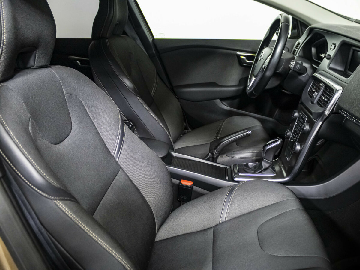 Купить Volvo V40 Cross Country I, 2014, 112 000 км, фото №8