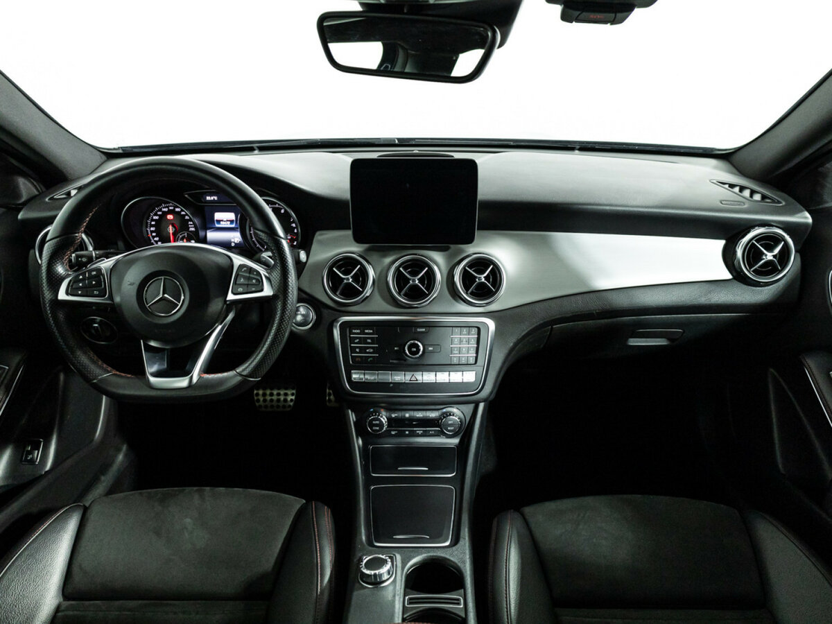 Купить Mercedes-Benz GLA 250 I (X156) Рестайлинг, 2017, 93 468 км, фото №13