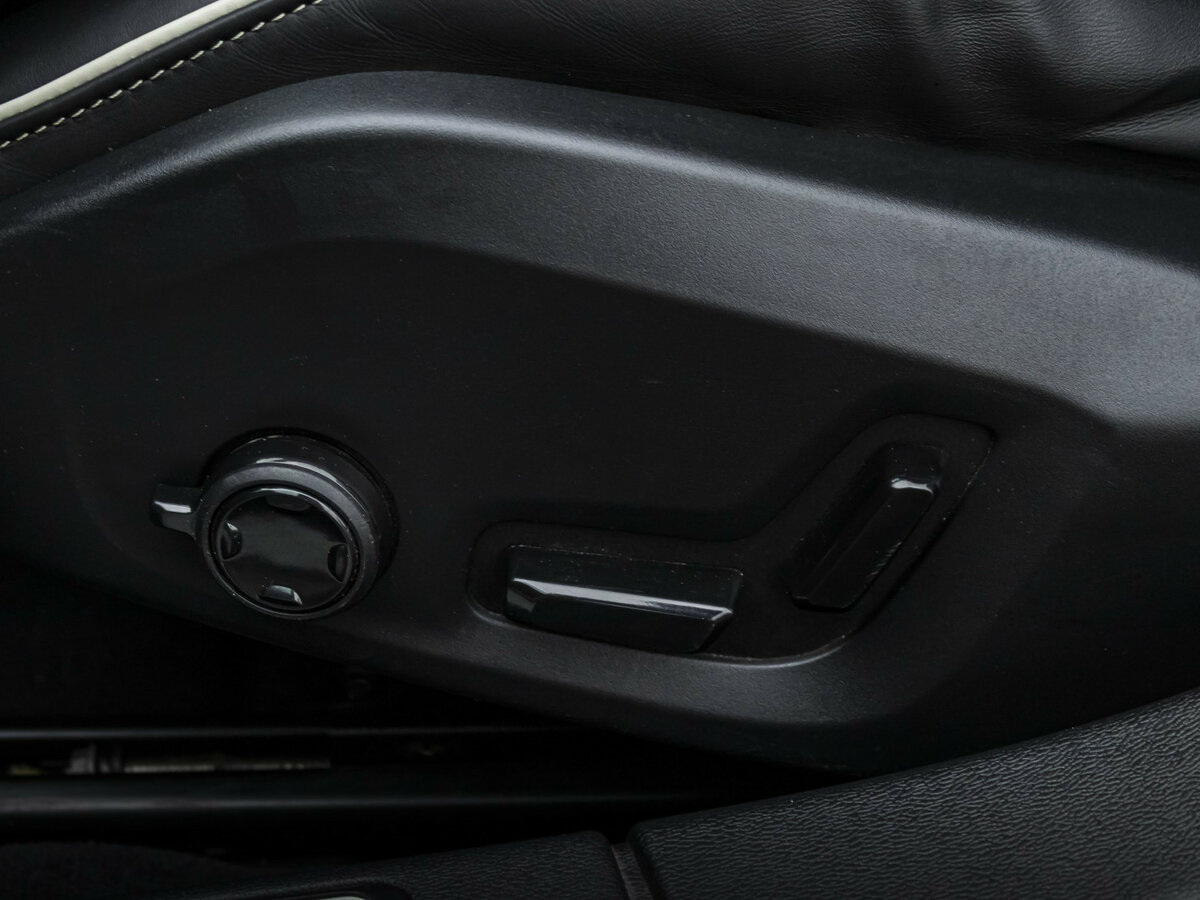 Купить Volvo S60 III, 2019, 95 032 км, фото №18