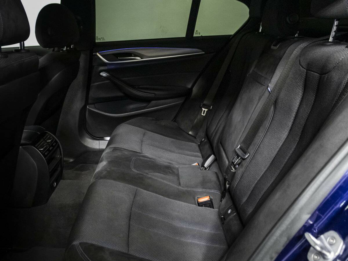 Купить BMW 5 серии 520d xDrive VII (G30/G31/G38), 2018, 122 230 км, фото №13