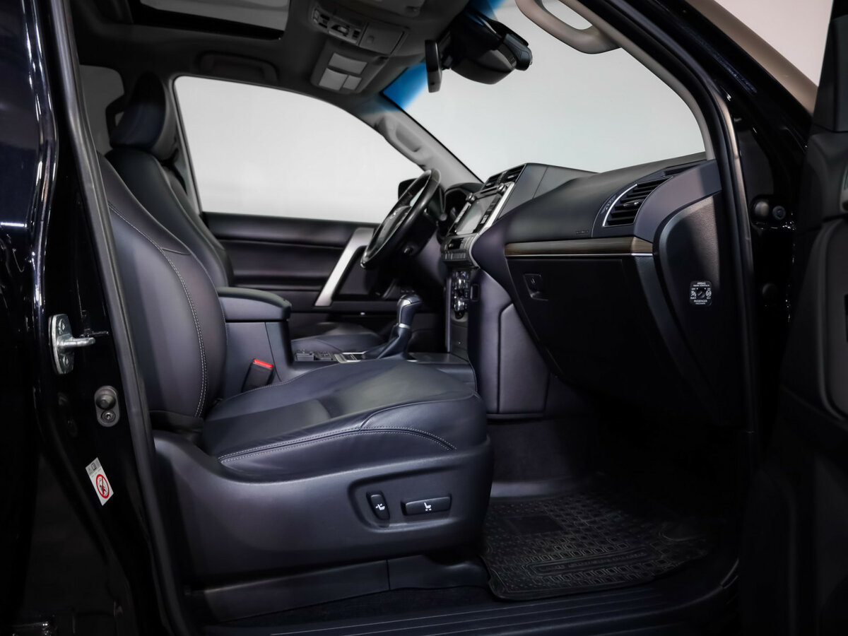 Купить Toyota Land Cruiser Prado 150 Series Рестайлинг 2, 2018, 51 000 км, фото №28
