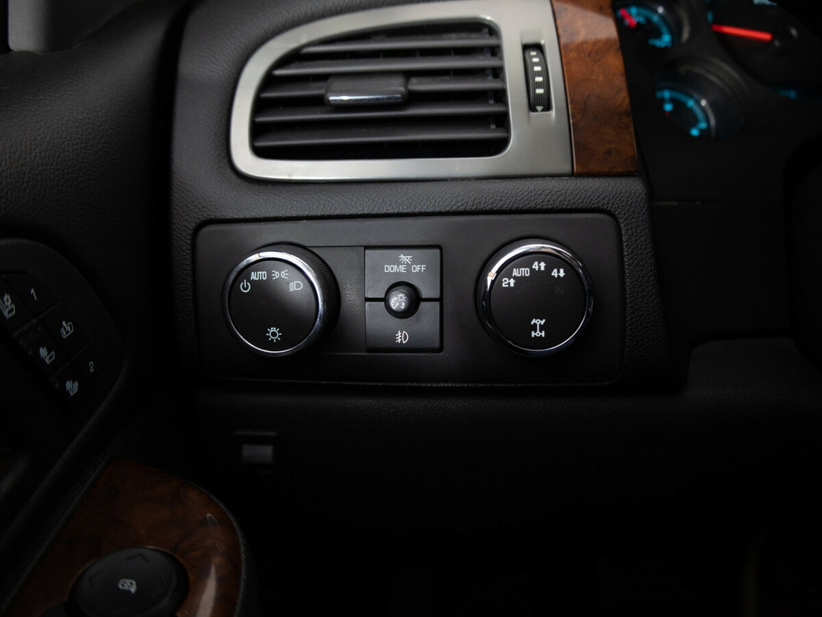 Купить Chevrolet Tahoe 6AT III, 2012, 164 035 км, фото №14