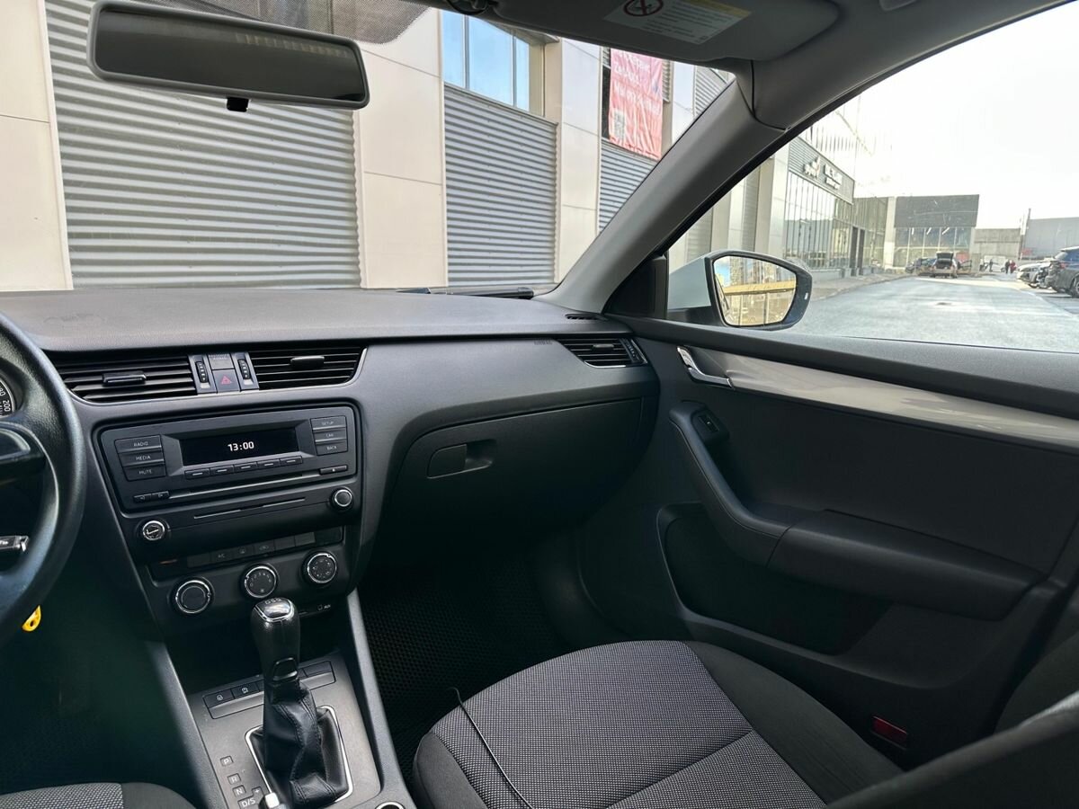 Купить Skoda Octavia III (A7), 2014, 284 094 км, фото №6