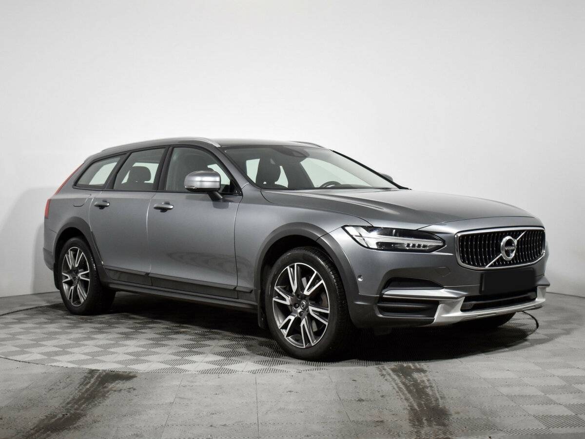 Volvo V90 Cross Country