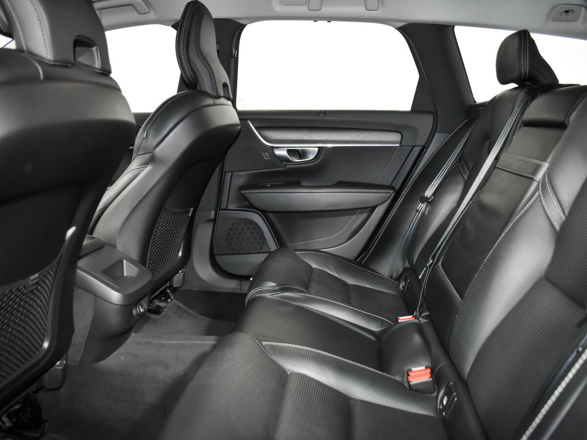 Купить Volvo V90 Cross Country I, 2019, 100 900 км, фото №13