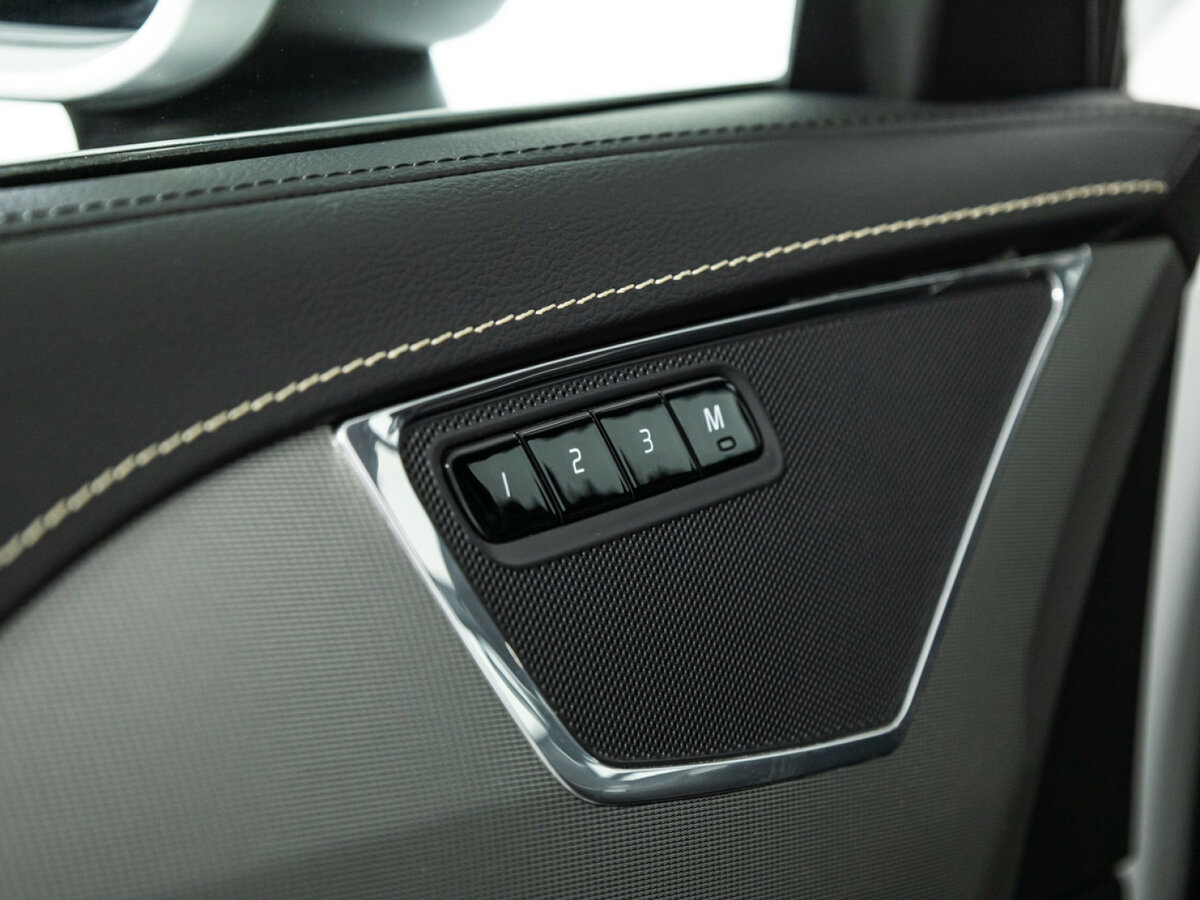 Купить Volvo XC90 II, 2018, 60 043 км, фото №14