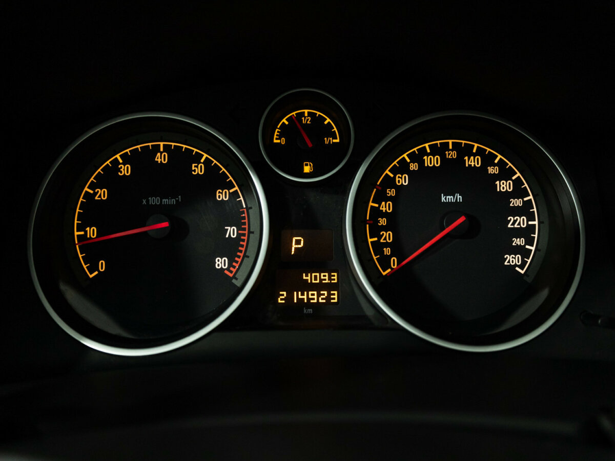 Купить Opel Astra GTC H Рестайлинг, 2010, 214 922 км, фото №12