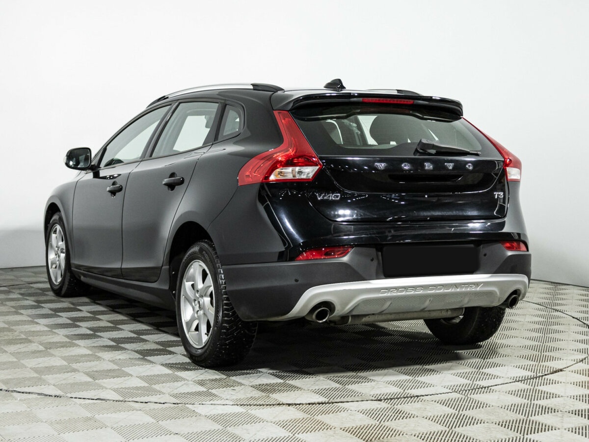 Купить Volvo V40 Cross Country I Рестайлинг, 2017, 45 000 км, фото №7