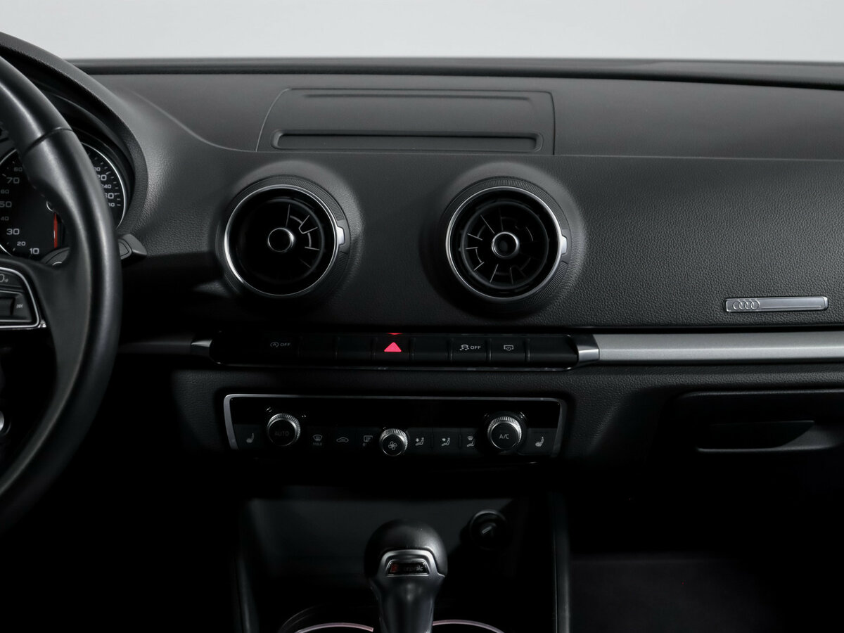 Купить Audi A3 III (8V) Рестайлинг, 2019, 65 000 км, фото №11