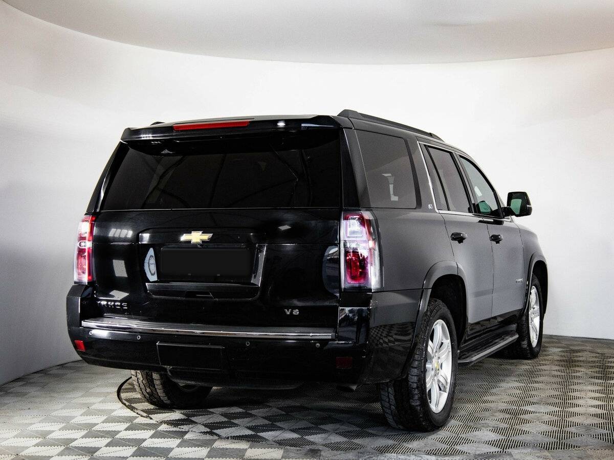 Купить Chevrolet Tahoe IV, 2019, 119 172 км, фото №4