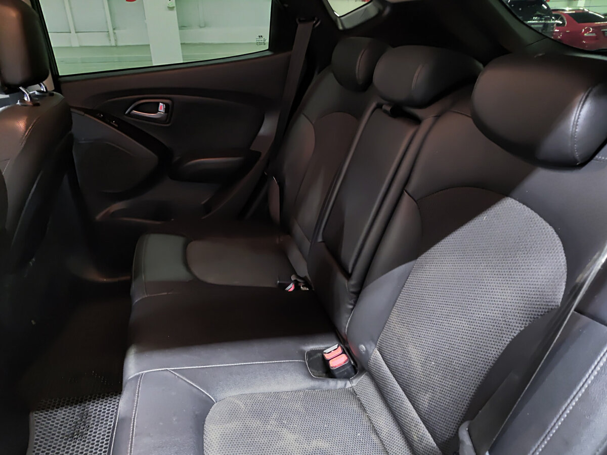 Купить Hyundai ix35 I Рестайлинг, 2015, 168 950 км, фото №12