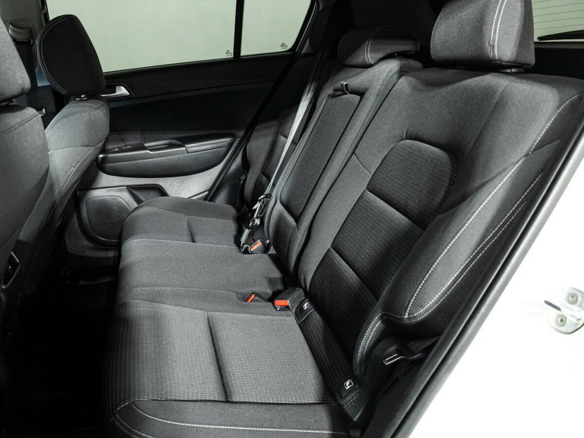 Купить Kia Sportage III Рестайлинг, 2016, 143 724 км, фото №8