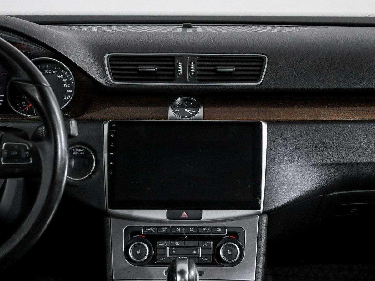 Купить Volkswagen Passat B7, 2011, 148 869 км, фото №10