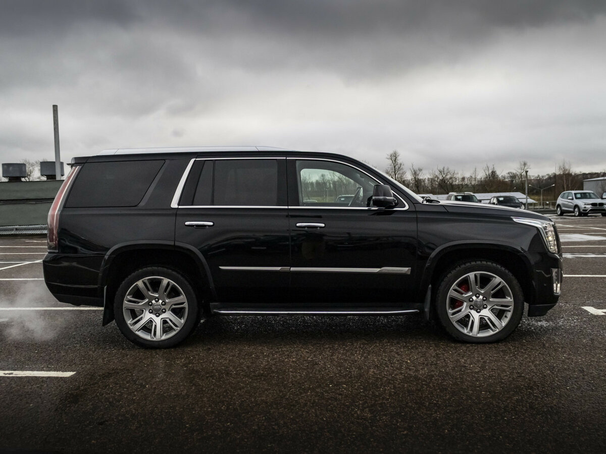 Купить Cadillac Escalade IV, 2017, 190 000 км, фото №4