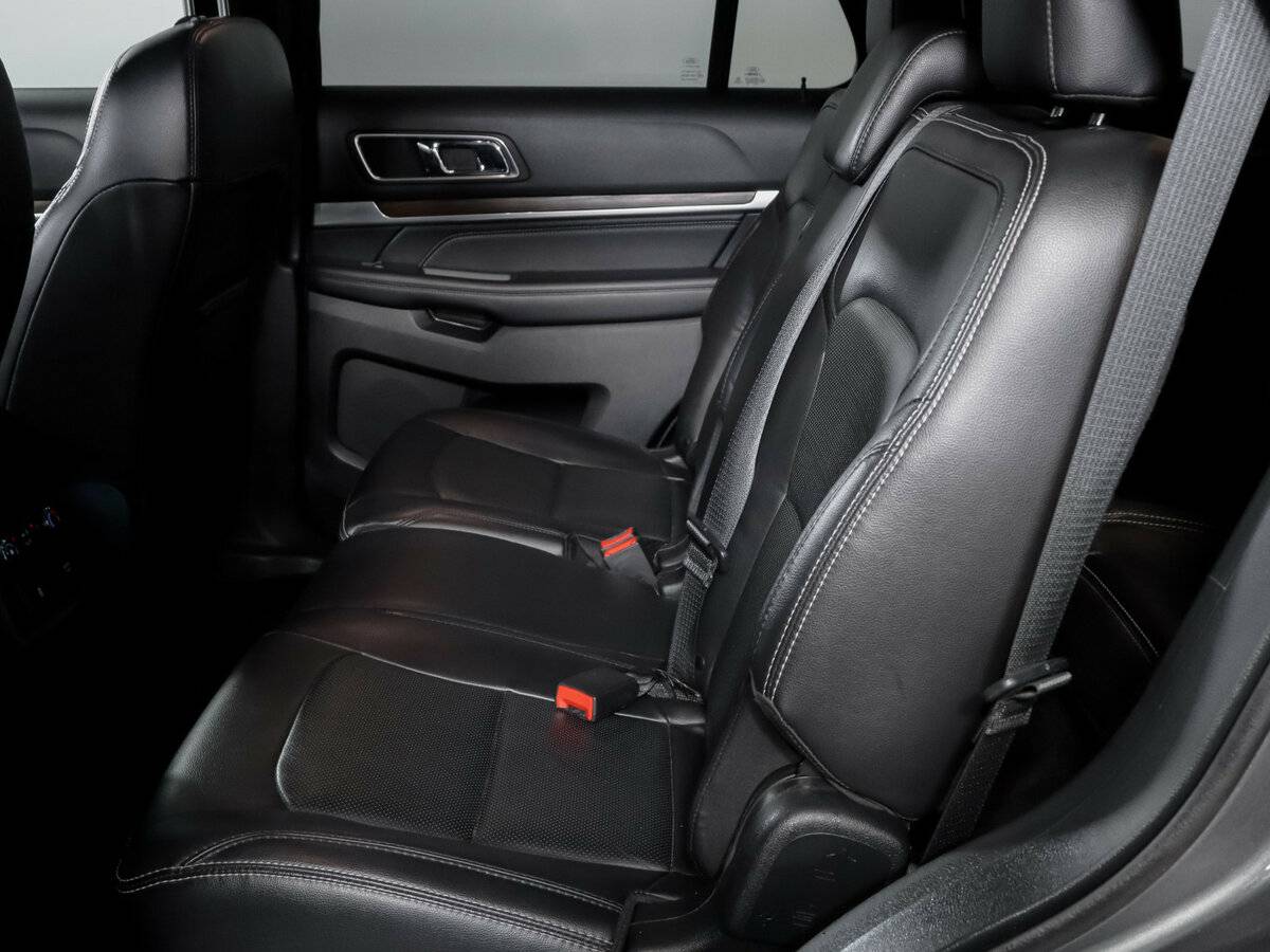 Купить Ford Explorer V Рестайлинг 2, 2019, 188 948 км, фото №10