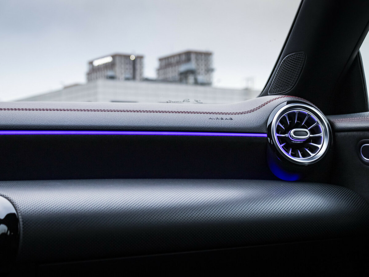 Купить Mercedes-Benz CLA 200 II (C118, X118), 2020, 90 850 км, фото №15