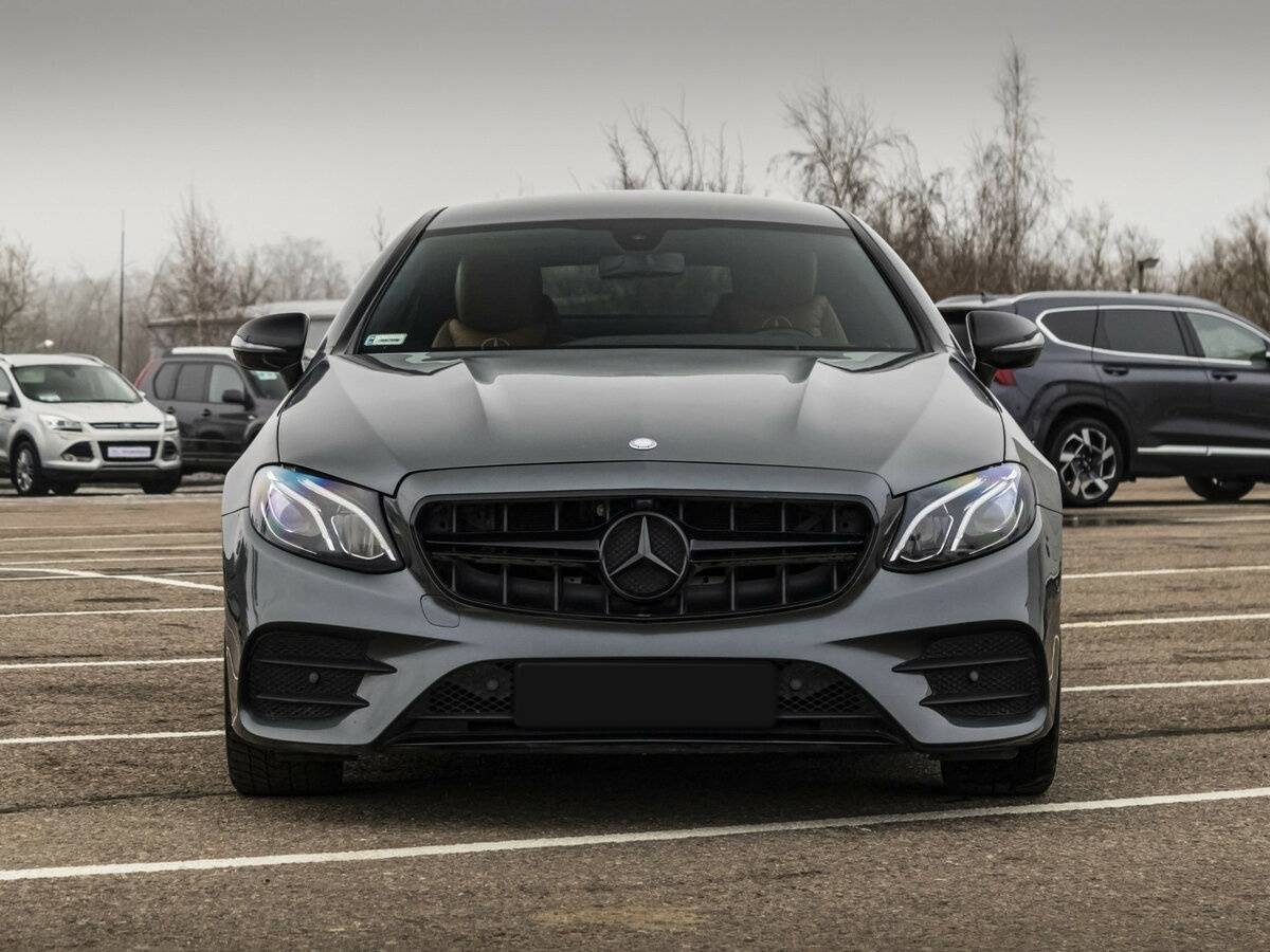 Mercedes-Benz E-Класс