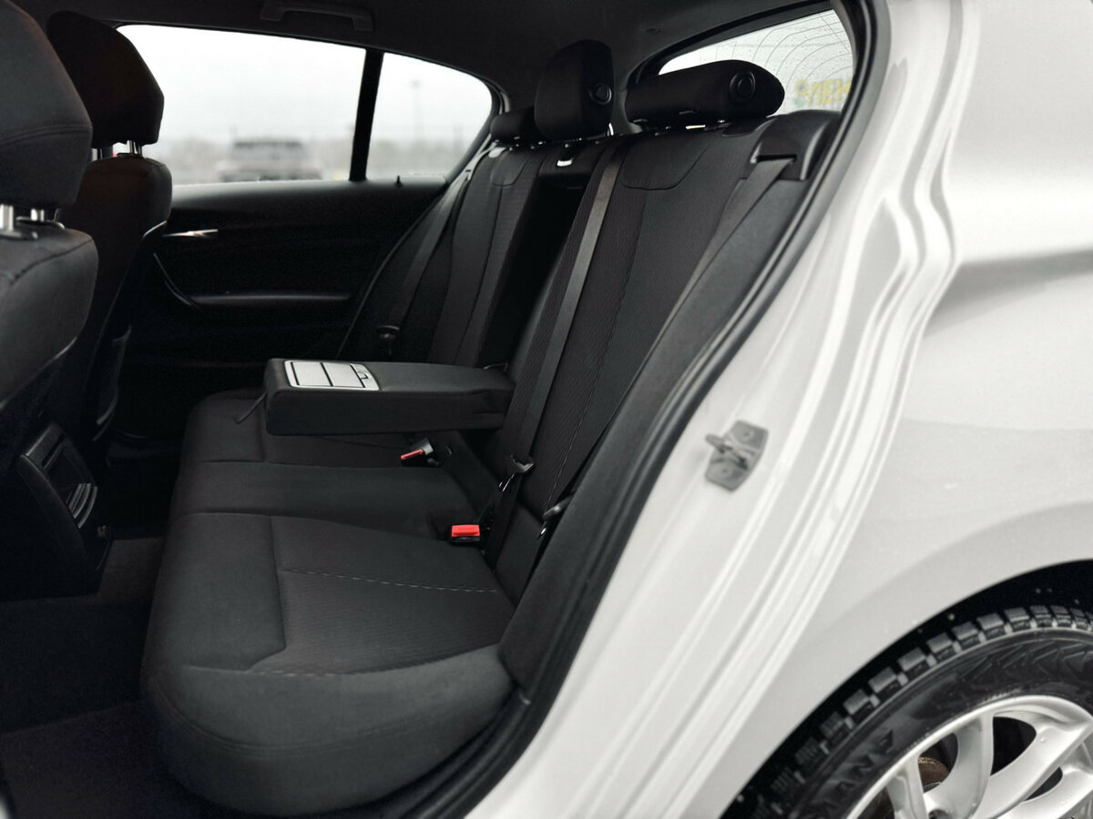 Купить BMW 1 серии 118i II (F20/F21) Рестайлинг 2, 2018, 99 125 км, фото №17