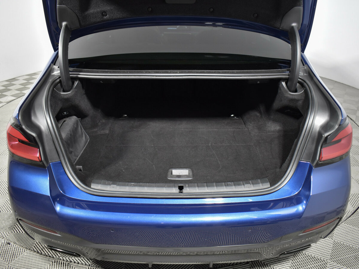 Купить BMW 5 серии 530e VII (G30/G31/G38) Рестайлинг, 2020, 84 000 км, фото №19