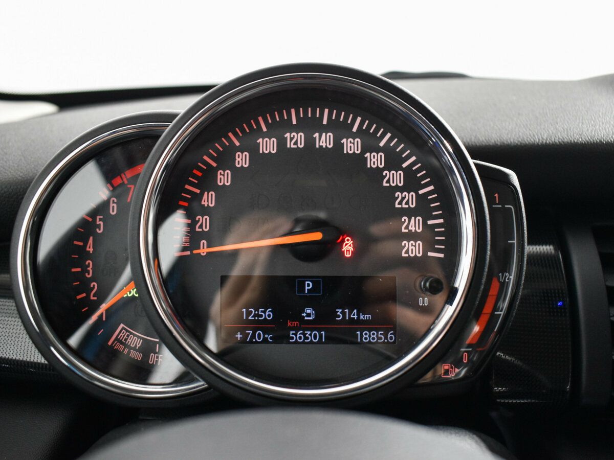 Купить Mini Hatch Cooper III (F55/F56) Рестайлинг, 2019, 56 300 км, фото №22