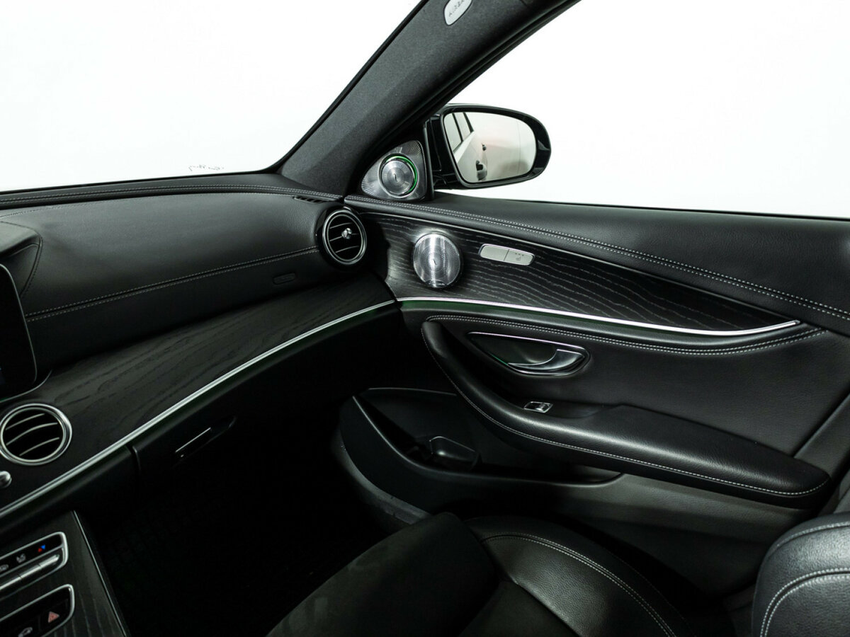 Купить Mercedes-Benz E-Класс 220 d V (W213, S213, C238), 2019, 107 450 км, фото №17