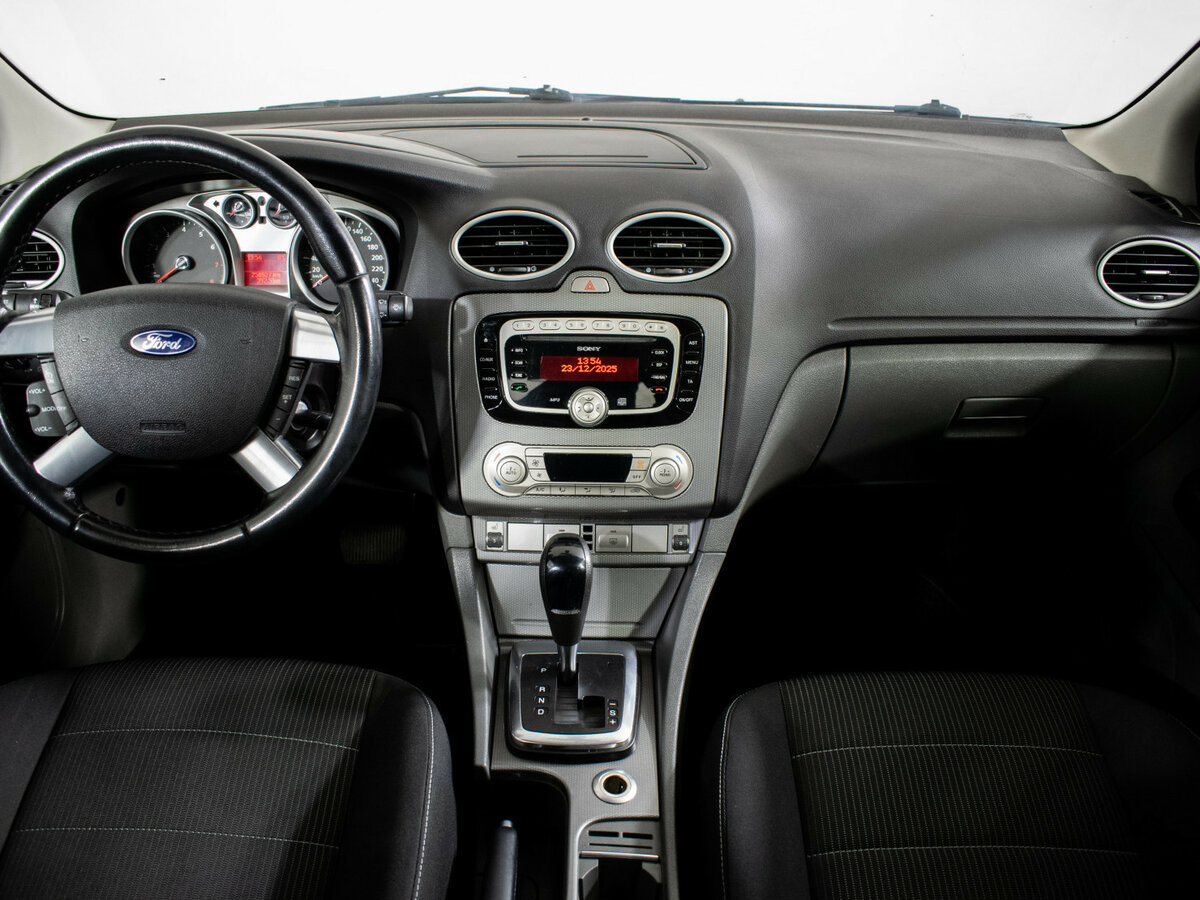 Купить Ford Focus II Рестайлинг, 2010, 258 921 км, фото №13