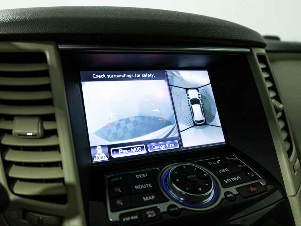 Купить Infiniti QX70, 2016, 105 060 км, фото №18