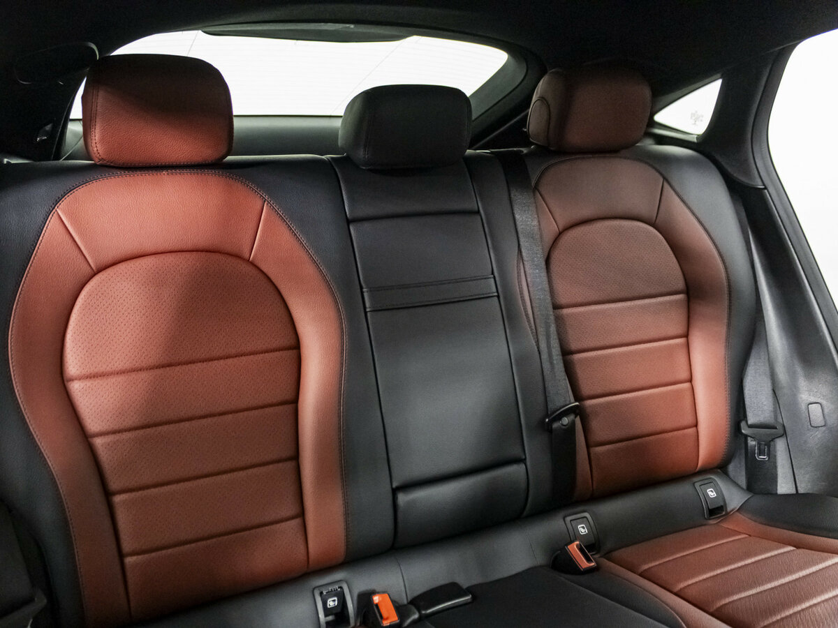 Купить Mercedes-Benz GLC Coupe 300 I (C253) Рестайлинг, 2019, 110 215 км, фото №12