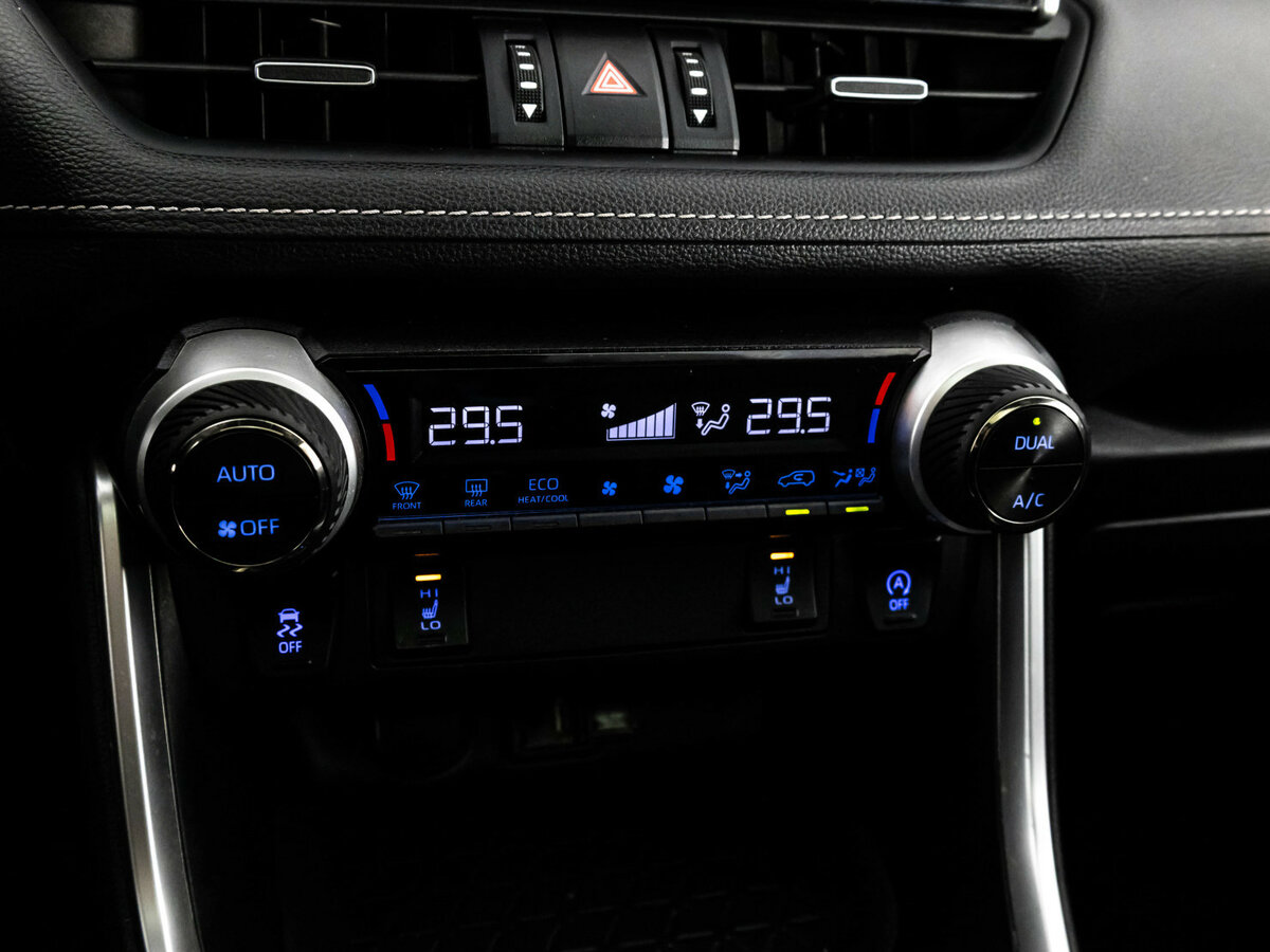 Купить Toyota RAV4 V (XA50), 2021, 52 813 км, фото №15