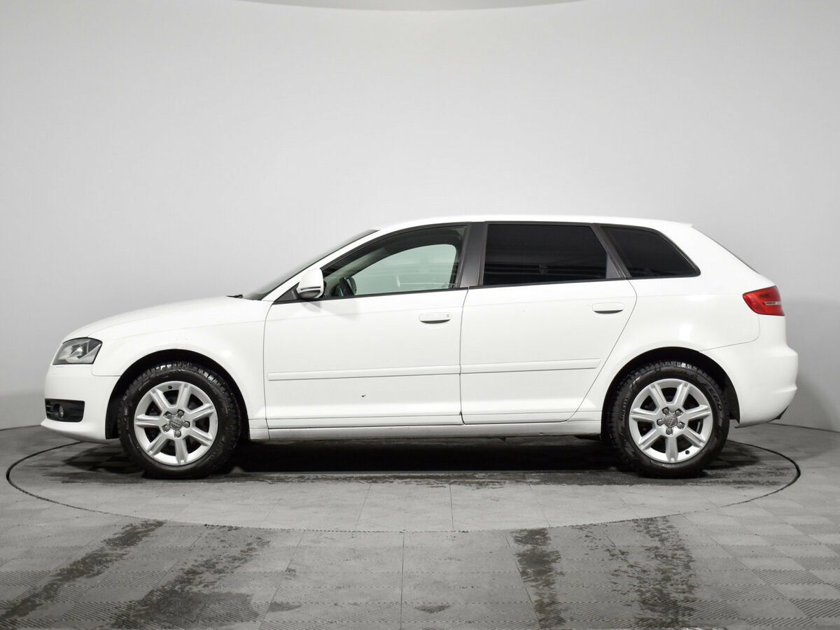 Купить Audi A3 Sportback II (8P) Рестайлинг 2, 2009, 102 000 км, фото №8
