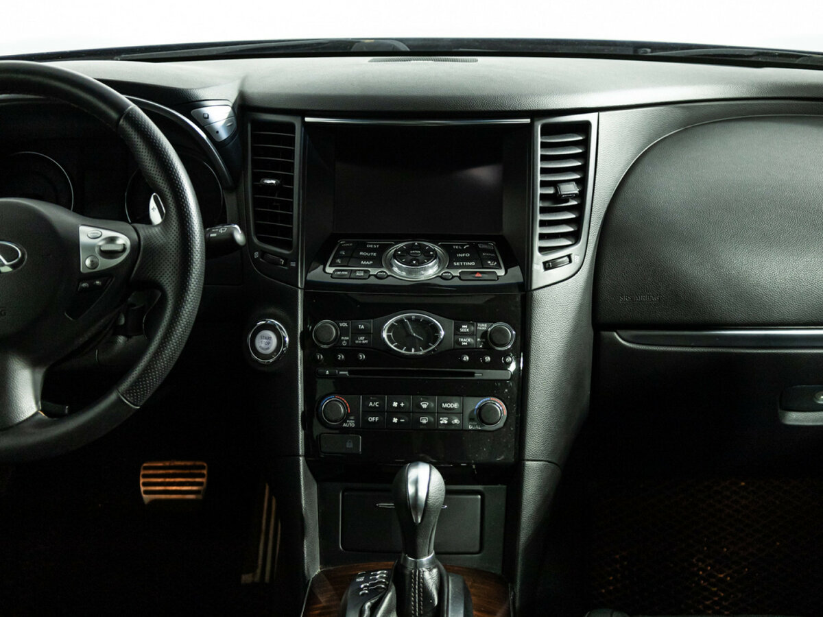 Купить Infiniti QX70, 2014, 135 000 км, фото №12