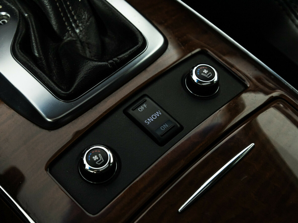 Купить Infiniti QX70, 2014, 135 000 км, фото №20