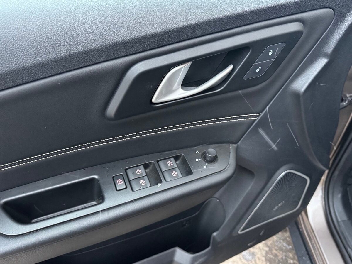 Купить FAW Besturn X40 I, 2020, 8 687 км, фото №11