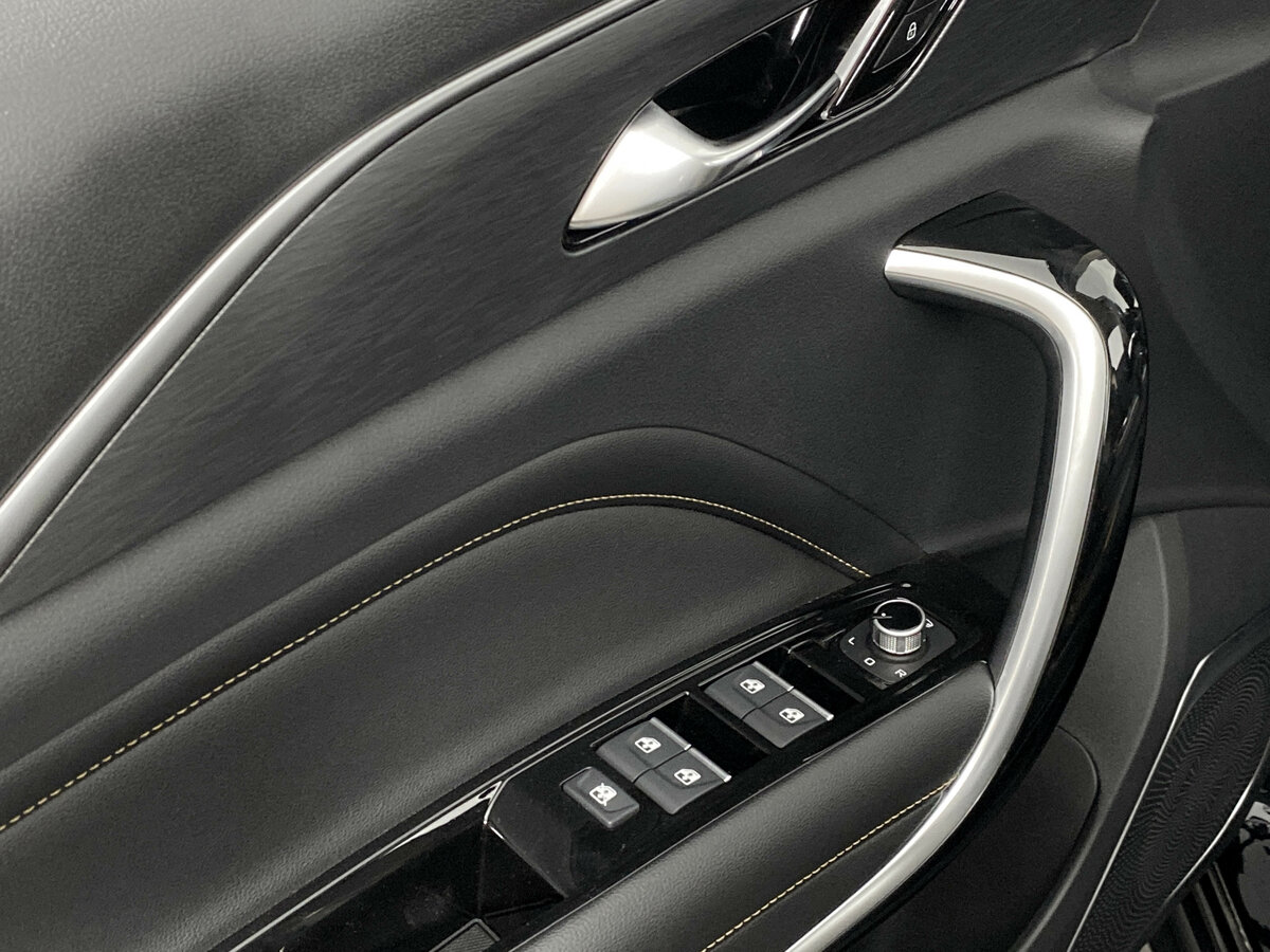 Купить FAW Bestune T77 I, 2023, 50 км, фото №17