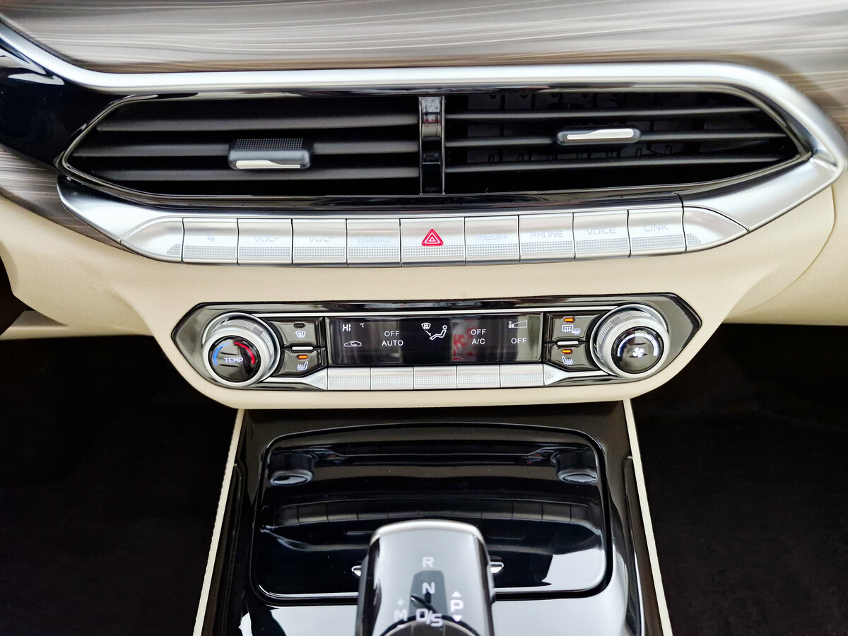 Купить FAW Bestune T77 I, 2024, 45 км, фото №24