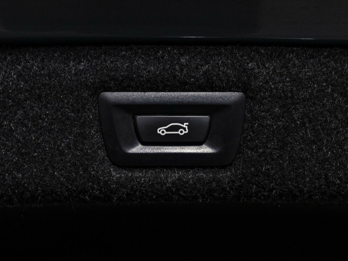 Купить BMW 5 серии 520d xDrive VII (G30/G31/G38), 2019, 109 001 км, фото №15