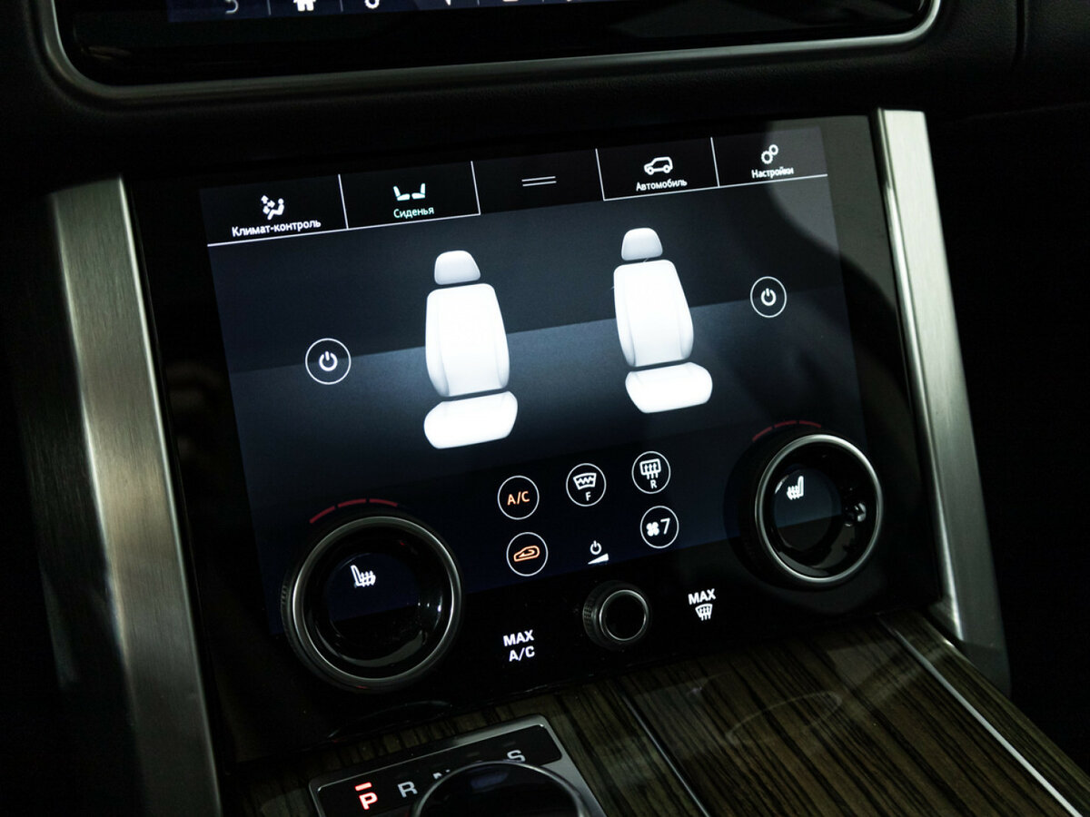 Купить Land Rover Range Rover Long IV Рестайлинг, 2018, 97 792 км, фото №15