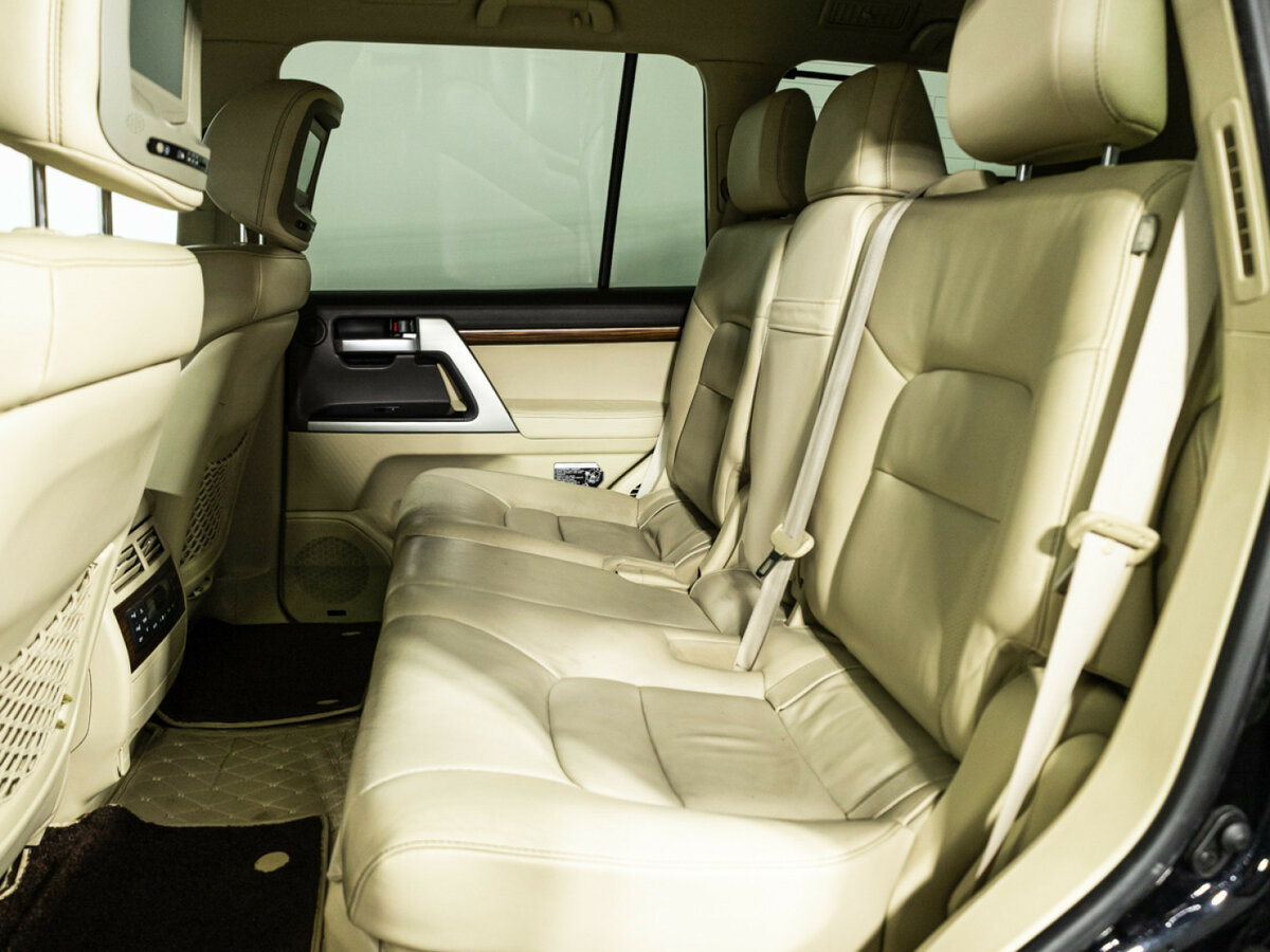 Купить Toyota Land Cruiser Arctic Trucks AT33 200 Series Рестайлинг 2, 2015, 300 813 км, фото №8