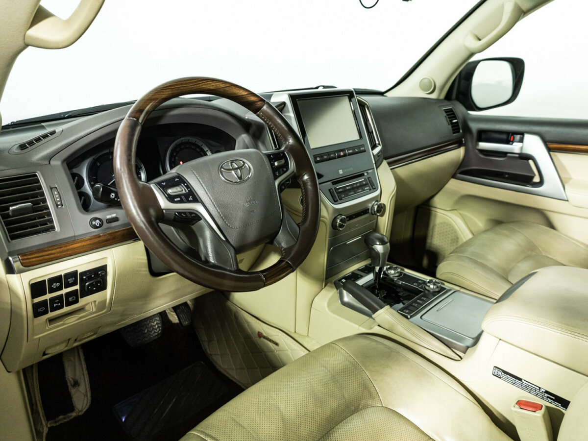 Купить Toyota Land Cruiser Arctic Trucks AT33 200 Series Рестайлинг 2, 2015, 300 813 км, фото №9